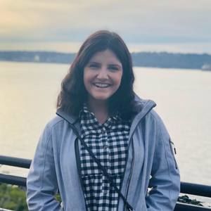 Meet your Posher, Carissa